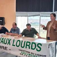 Les membres du conseil d'administration autour de Vincent Faure, président. Intervention d'Élisabeth Laugais sur le plan filière