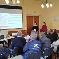 L'association a fait appel en 2025 à 4 élèves de BTS pour concevoir un livret d’accueil à destination des bénévoles. Solidarité Paysans recherche d'ai