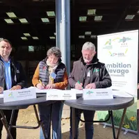 David Chauve, président de la Chambre d'agriculture du Puy-de-Dôme, Pascale Chassard, élue du GDS et Denis Guérin, président de l'EDE du Puy-de-Dôme o