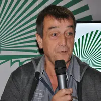 Éric Richard est producteur de lait à Javaugues en Haute-Loire.