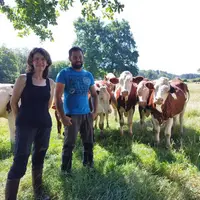 Joëlle et Jonathan, le nouveau duo du Gaec du Moulidier.