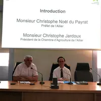 Christophe Jardoux, président de la Chambre d’agriculture de l'Allier, et Chistophe Noël du Payrat, préfet de l’Allier..