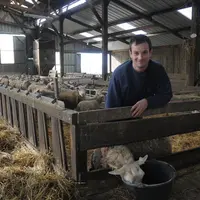 Fabien Génouel : « L’intérêt de la production ovine, c’est qu’on a des horaires adaptables. Je fais du sport une fois par semaine. Ces soirs-là, je fa