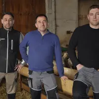 Jean-François, Bernard et Clément Lacombe, du Gaec de Pourcayras, sont tous les trois engagés dans les organisation professionnelles départementales (