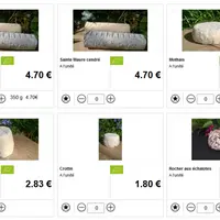 [ 2 photos, une même légende ] Les staistiques (à gauche) offrent une vision globale de l'activité commerciale stimulée par la boutique en ligne (à dr