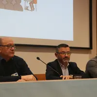 La journée de restitution s'est terminée avec une table ronde regroupant les représentants de chaque filière : Joël Acher pour les brebis laitières, P