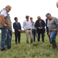 Élus locaux et professionnels ont échangé fin août sur la qualité de l’eau, la construction de bergeries, les contraintes de pâturage ou le renouvelle