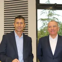 Olivier Chaillou, président de Terrena (à gauche) et Alain Le Floch, directeur. En 2019, la coopérative Terrena a réalisé 1 771 millions d'euros de ch