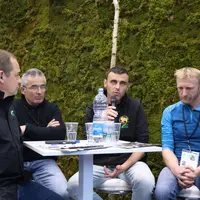 De gauche à droite : Olivier Maurin (Pyrénées-Atlantiques), Dominique Pauc (Lozère), Nicolas Perrichon (Var) et Mickaël Tichit (Lozère) lors de la tab