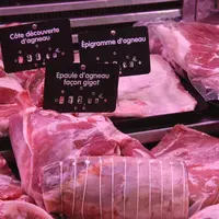 La viande ovine de boucherie a été davantage consommée de 2,4 % en 2022, tirée par la restauration hors domicile.