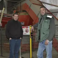 Guillaume et Thierry Rudelle, éleveurs dans l’Aveyron (570 brebis laitières, 130 hectares)
