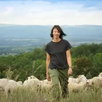 Manon Fleuroux élève un troupeau de 60 brebis