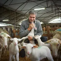 <em class="placeholder">Laurent Cavaignac, éleveur ovin allaitant dans l'Aveyron</em>