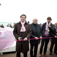 De gauche à droite : Erven Leon, maire de Perros Guirrec ; Michel Morin, vice-président du Conseil régional en charge de l'agriculture et de l'agroali