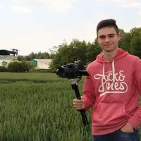 Maël Morin veut expliquer le travail des éleveurs par des vidéos.  © A. Puybasset