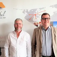 De gauche à droite, Matthias Michel (PDG), Ludovic Michel (directeur aliment  et Joachim Michel (directeur volailles).