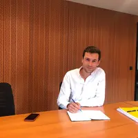 Louis Colin, co-gérant de la SARL Colin, a fait ses calculs : le coût de la solution vaccinale pour traiter des diarrhées en post-sevrage n’est pas él
