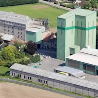 L'usine d'aliment d'Oxyane à Vonnas, dans l'Ain, anciennement Soréal, devrait être modernisée pour maintenir l'activité porc de la coopérative dans la