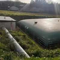 La poche souple, largement plébiscitée, a l’avantage d’être très simple à mettre en place.