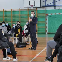 Emmanuel Macron dans un lycée agricole.
