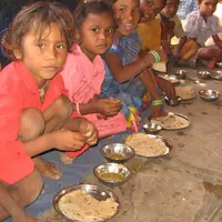 alimentation enfants pauvres