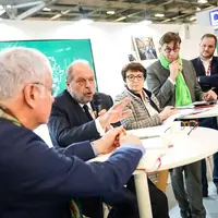 Eric Dupond-Moretti le 3 mars sur le stand de la FNSEA au salon de l'Agriculture.