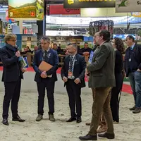 Marc Fesneau avec le Cniel, Interbev et Inaporc au salon de l'agriculture