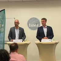 Arnaud Rousseau et Hervé Lapie, lors d'une conférence de presse de la FNSEA