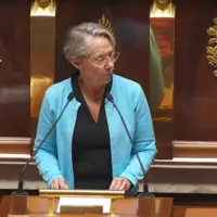Elisabeth Borne devant les députés à l'Assemblée nationale.
