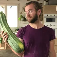 Benjamin Polle avec une courgette
