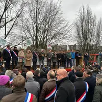 Manifestation de soutien à Vincent Verschuere à Beauvais
