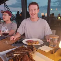 Mark Zuckerberg devant un côte de boeuf Wagyu dans un post sur Instagram