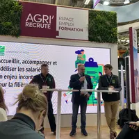 Représentants de l'Anefa lors d'une conférence au salon de l'agriculture 2024