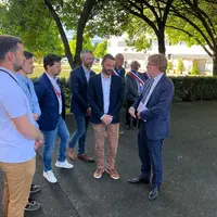 Accueil républicain pour le ministre Marc Fesneau par le nouveau président de Jeunes Agriculteurs Pierrick Horel et le nouveau secrétaire général Quen
