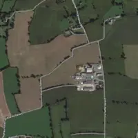 Vue du ciel de l'EARL de la Fieffe à Colombe (dans la Manche)