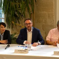 De gauche à droite : Anne-Laure Torrésin, DG de la CCMSA, Jean-François Fruttero, président et Thierry Manten, premier vice-président.