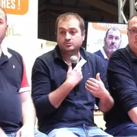 Les agriculteurs Sébastien Mazoyer, Sylvain Bernard et Jean Perrier au salon Med’Agri 2024.