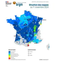 Carte de France hexagonale de la situation des nappes d'eau souterraine au 1er novembre 2024. Elle est très bleue.