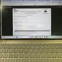 Feuille de déclaration fiscale pour agriculteur sur un ordinateur