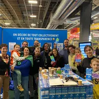 personnes posant sur le stand c'est qui le patron au sia