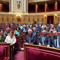 Annie Genevard et les sénateurs Pierre Cuypers (rapporteur du texte), Laurent Duplomb et Franck Menonville coauteurs de la proposition de loi visant