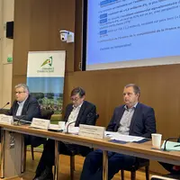 4 représentants des chambres d'agriculture lors d'une conférence de presse.