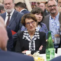 Annie Genevard, ministre démissionnaire de l’Agriculture, lors d’un débat sur le stand du Cniel le 16 septembre 2025 au Space 2025 à Rennes.