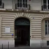 Porche d’entrée du siège de Chambres d’agriculture France à Paris