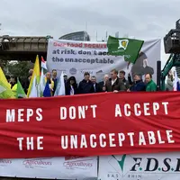 Devant le Parlement européen le 21 octobre, les représentants du Copa-Cogeca et de la FNSEA appellent les eurodéputés à refuser les propositions de la