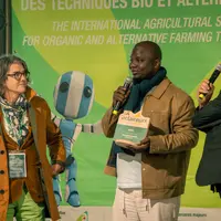Au salon Tech&Bio 2025, Jacques Lamah reçoit le prix de l’innovation internationale