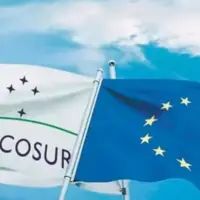drapeau mercosur et drapeau UE