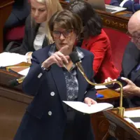 Annie Genevard devant l’Assemblée nationale le 11 février