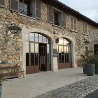 Boutique d'un domaine viticole dans le Beaujolais