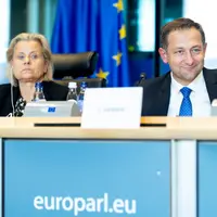Le commissaire européen à l’Agriculture Christophe Hansen le 19 mars, devant les eurodéputés de la commission de l’Agriculture à Bruxelles.
